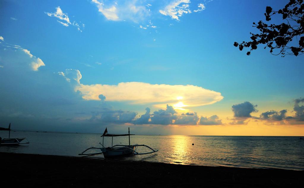Bali Taman Beach Resort & Spa Lovina Pabean Buleleng Exteriér fotografie
