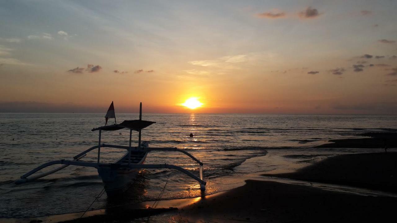 Bali Taman Beach Resort & Spa Lovina Pabean Buleleng Exteriér fotografie